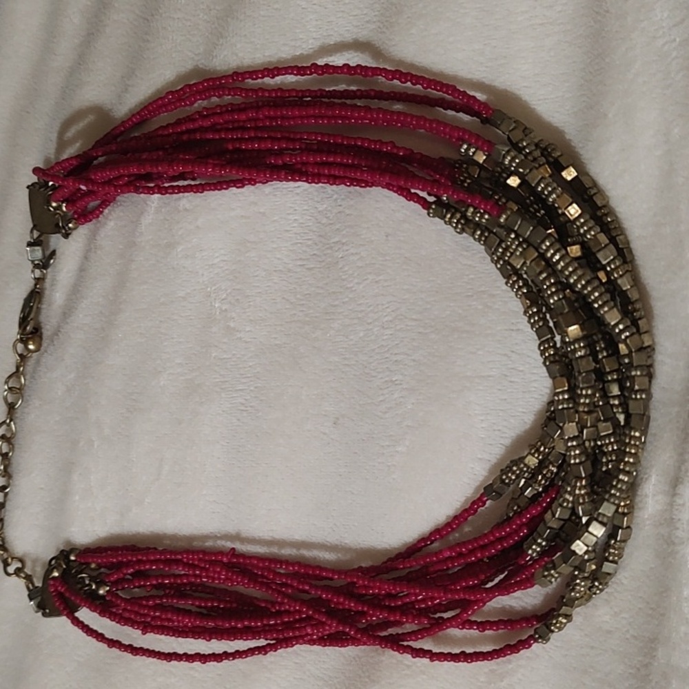 Elegant Mauve and Gold Beaded Necklace
